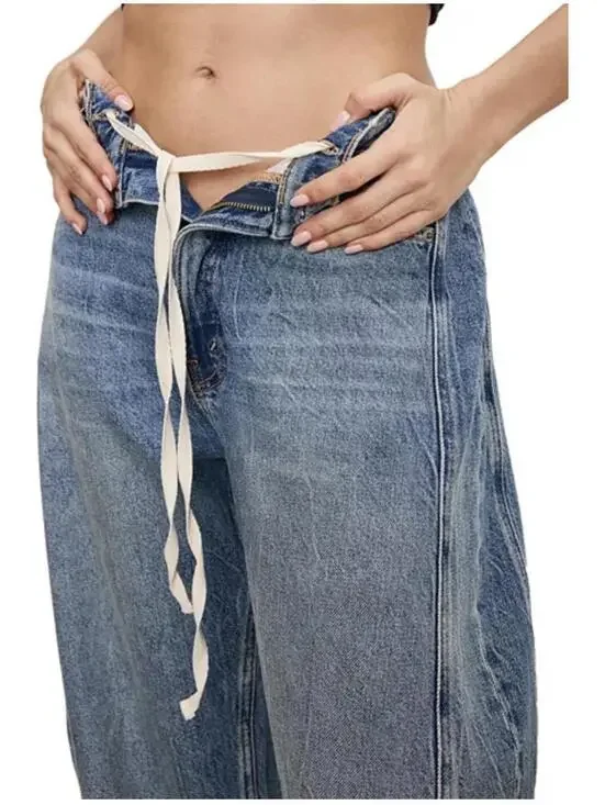 Good Extreme High Rise Barrel Jeans in Indigo 16 - Picture 3 of 4